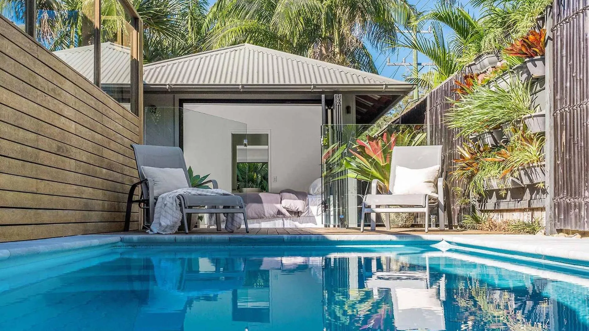 Rubber Soul Villa Byron Bay 0*,