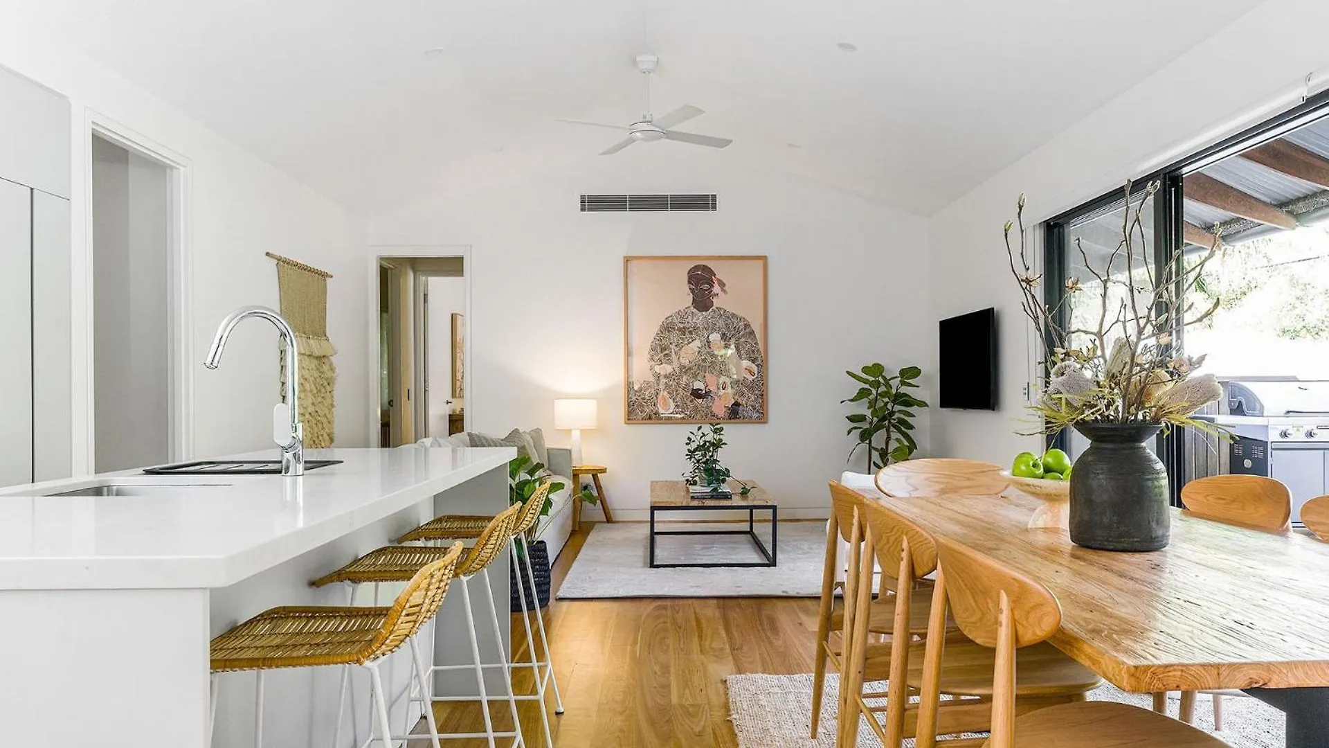 Rubber Soul Villa Byron Bay